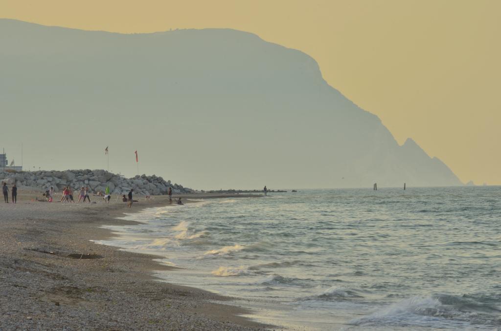Camping La Pineta بورتو ريكاناتي المظهر الخارجي الصورة